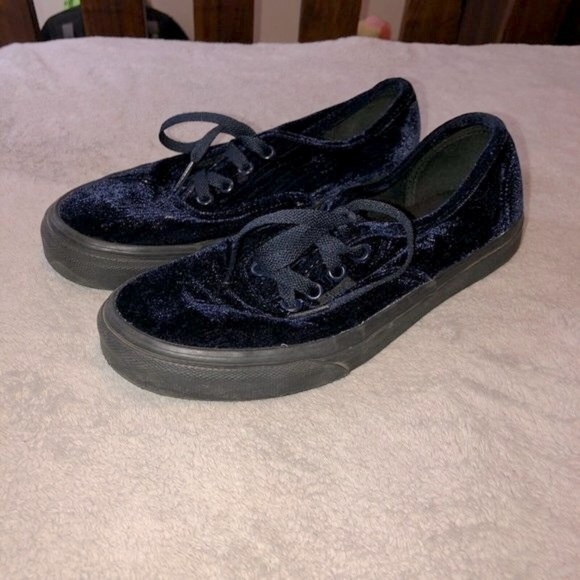 VANS Off The Wall Womens Navy Velvet Low Top Lace Sneakers Sz 7.5 - Picture 4 of 11